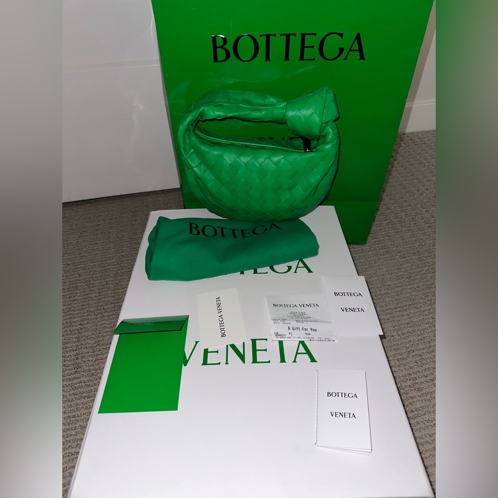BOTTEGA VENETA MINI JODIE | Bottega Green ( Parakeet) | Brand New | All Boxes
